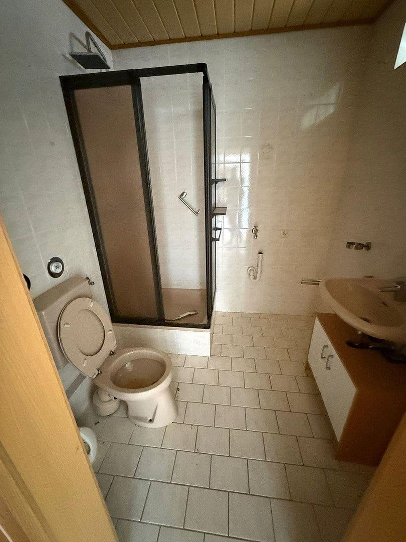 Pronájem bytu 4+1 100 m², Hambachstraße 23, Neustadt, Porýní-Falc Pronájem bytu 4+1 100 m², Hambachstraße 23, Neustadt, Porýní-Falc