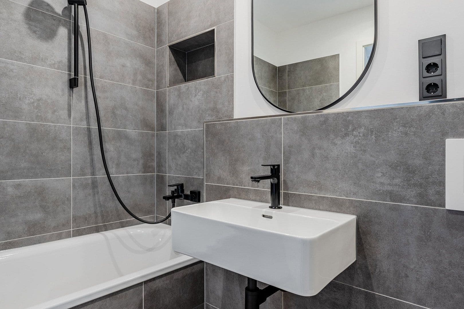 Prodej bytu 2+1 50 m², Torellstraße 3, Berlin, Berlín Prodej bytu 2+1 50 m², Torellstraße 3, Berlin, Berlín