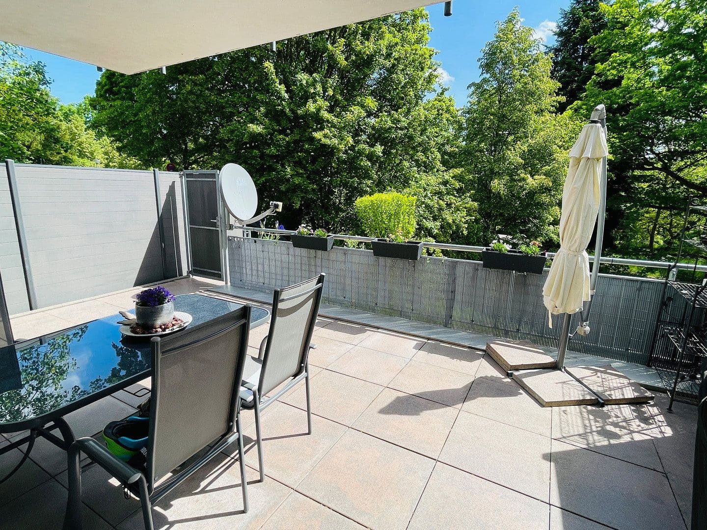 Prodej bytu 3+1 97 m², Pforzheim, Bádensko-Württembersko Prodej bytu 3+1 97 m², Pforzheim, Bádensko-Württembersko