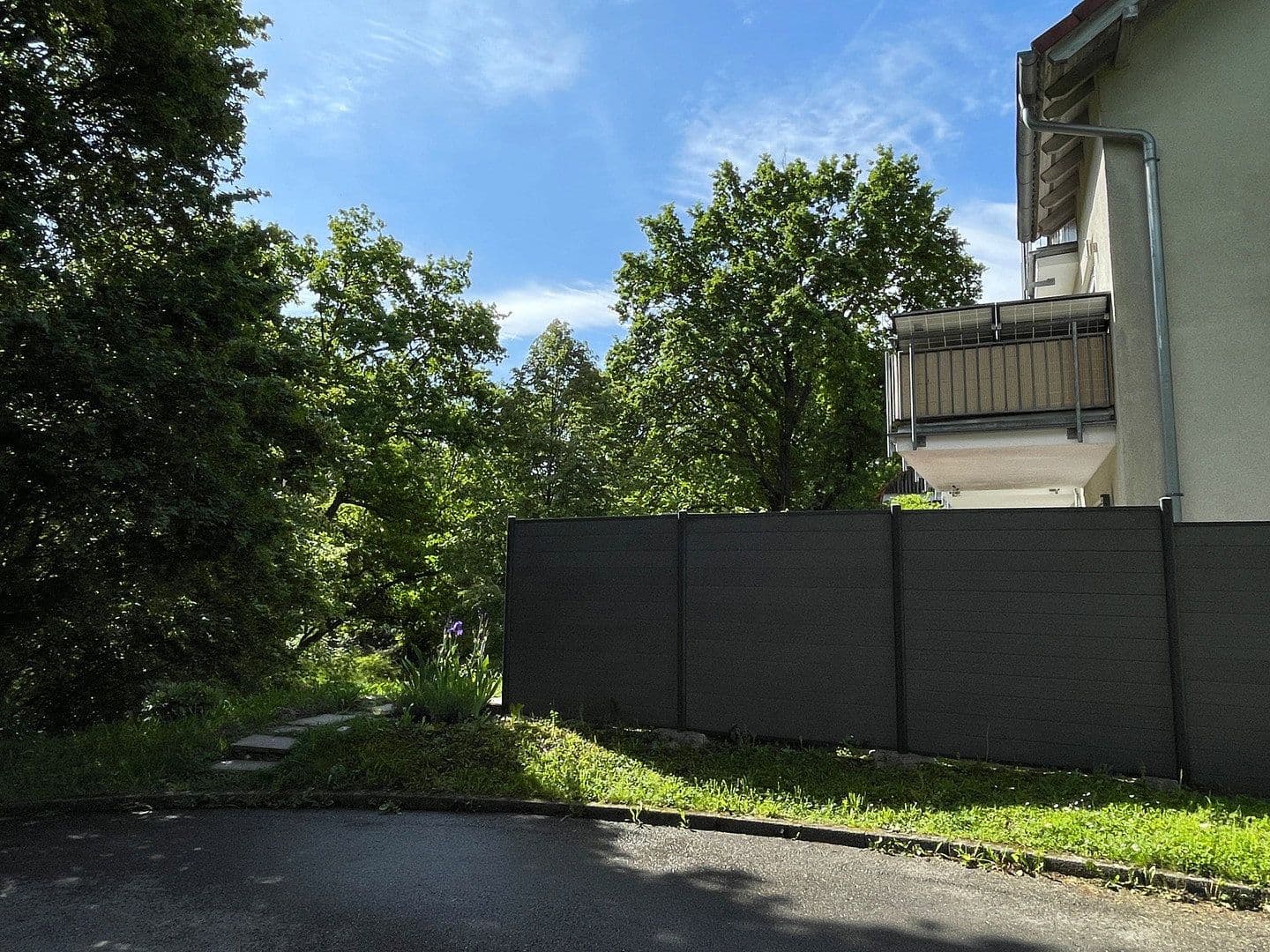 Prodej bytu 3+1 97 m², Pforzheim, Bádensko-Württembersko Prodej bytu 3+1 97 m², Pforzheim, Bádensko-Württembersko