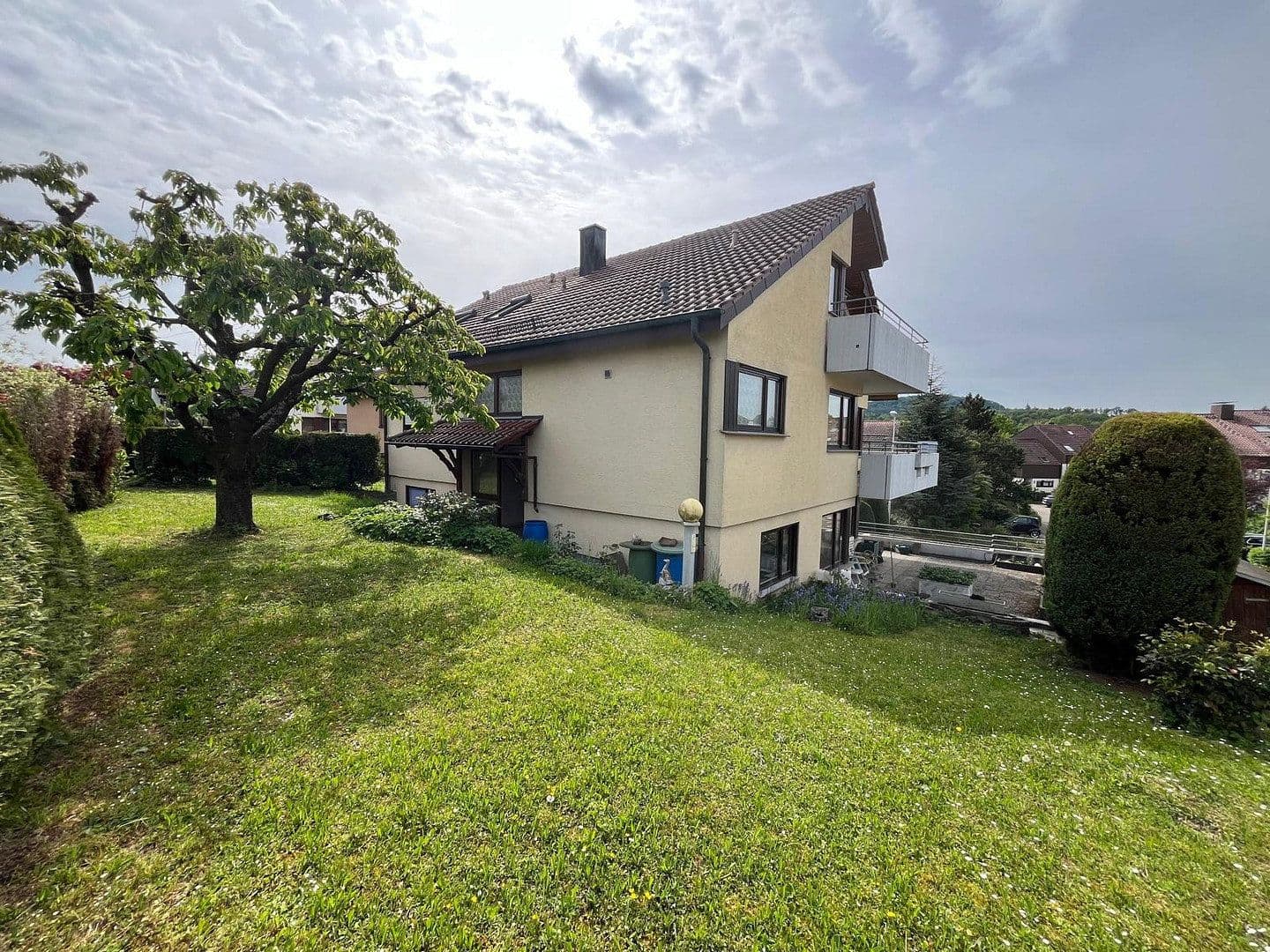 Prodej domu 300 m², pozemek 514 m², Schwaikheim, Bádensko-Württembersko Prodej domu 300 m², pozemek 514 m², Schwaikheim, Bádensko-Württembersko