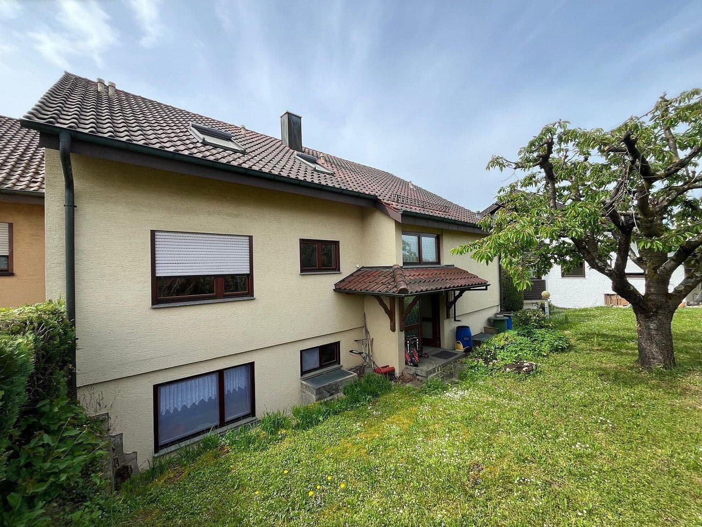 Prodej domu 300 m², pozemek 514 m², Schwaikheim, Bádensko-Württembersko Prodej domu 300 m², pozemek 514 m², Schwaikheim, Bádensko-Württembersko