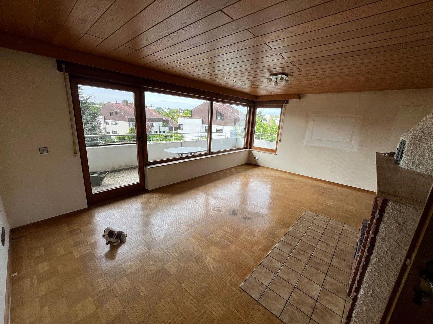 Prodej domu 300 m², pozemek 514 m², Schwaikheim, Bádensko-Württembersko Prodej domu 300 m², pozemek 514 m², Schwaikheim, Bádensko-Württembersko