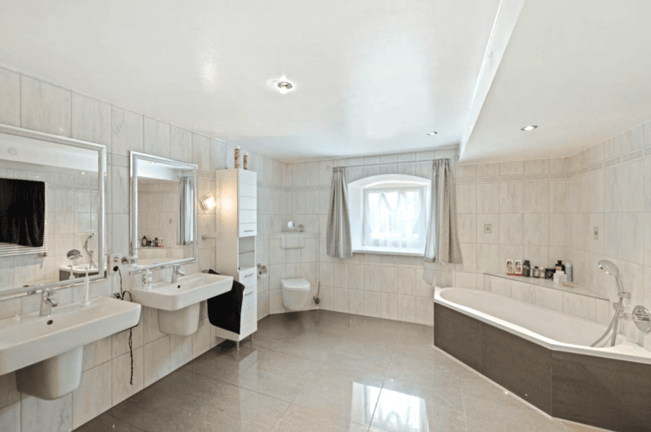 Prodej bytu 6+1 260 m², Andechs, Bavorsko Prodej bytu 6+1 260 m², Andechs, Bavorsko