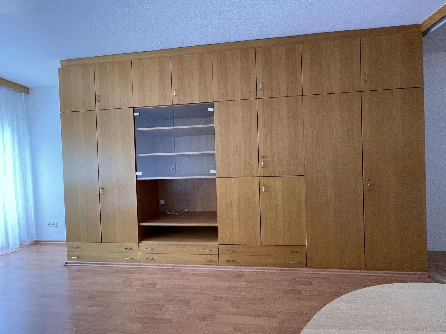 Pronájem bytu 1+1 35 m², Haußmannstr. 146B, Stuttgart, Bádensko-Württembersko Pronájem bytu 1+1 35 m², Haußmannstr. 146B, Stuttgart, Bádensko-Württembersko