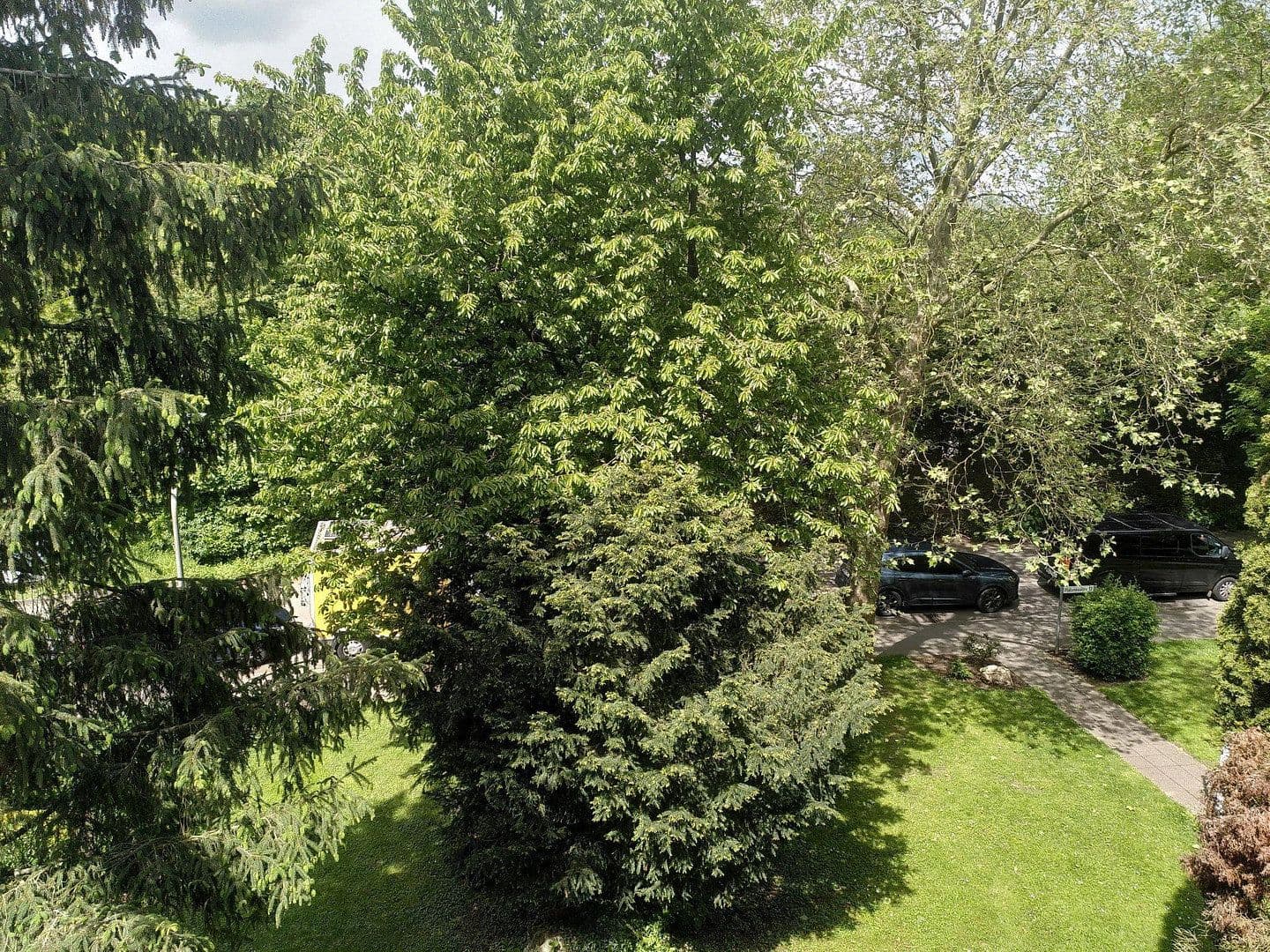 Pronájem bytu 3+1 83 m², Platanenallee 13, Kerpen, Severní Porýní-Vestfálsko Pronájem bytu 3+1 83 m², Platanenallee 13, Kerpen, Severní Porýní-Vestfálsko