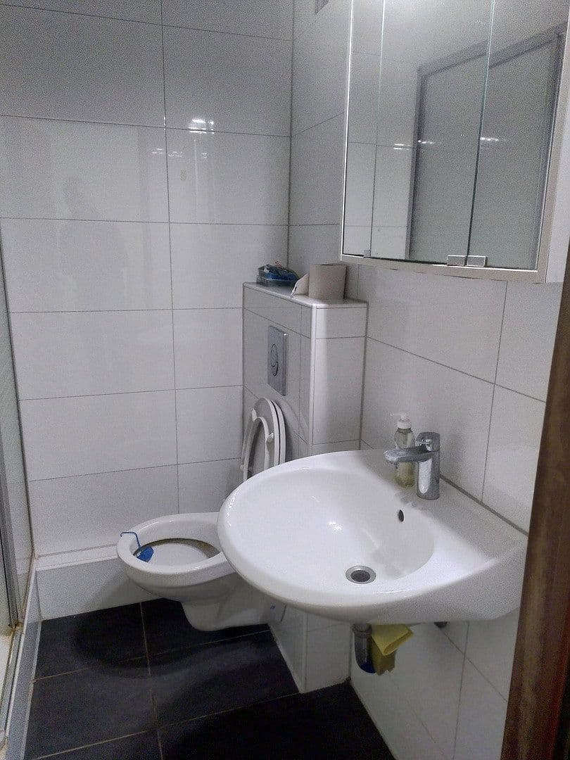 Pronájem bytu 3+1 83 m², Platanenallee 13, Kerpen, Severní Porýní-Vestfálsko Pronájem bytu 3+1 83 m², Platanenallee 13, Kerpen, Severní Porýní-Vestfálsko