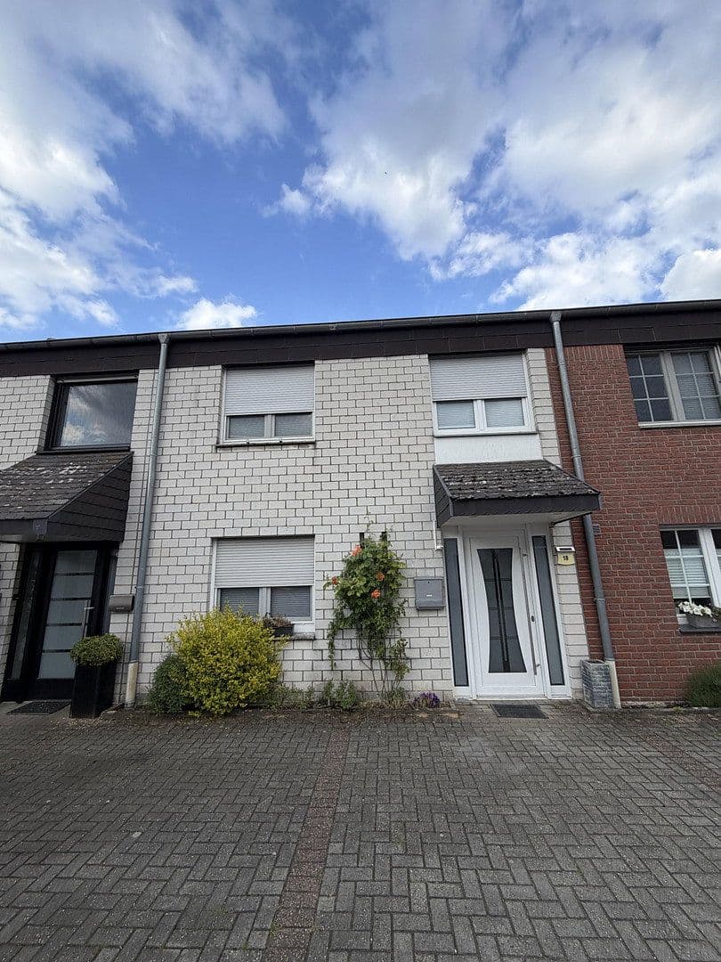 Prodej domu 108 m², pozemek 230 m², Dorsten, Severní Porýní-Vestfálsko Prodej domu 108 m², pozemek 230 m², Dorsten, Severní Porýní-Vestfálsko