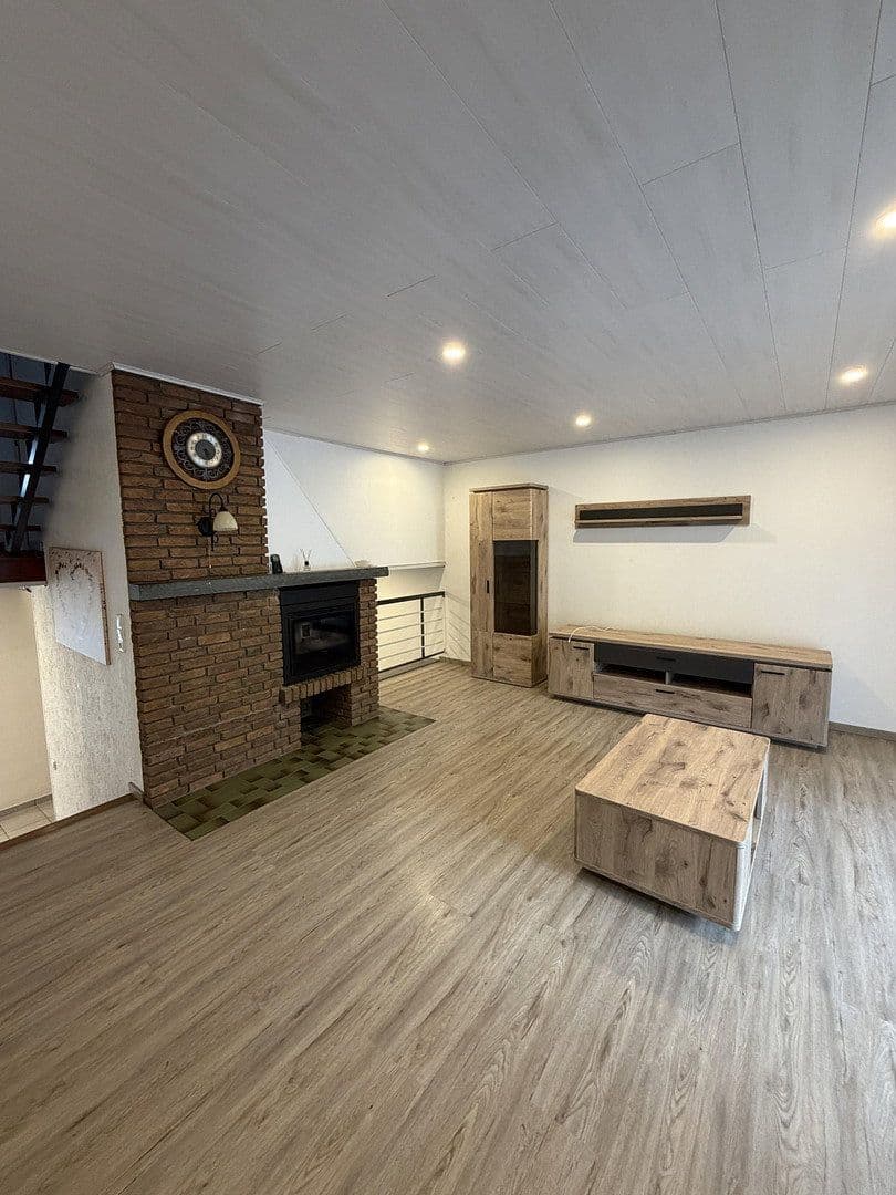 Prodej domu 108 m², pozemek 230 m², Dorsten, Severní Porýní-Vestfálsko Prodej domu 108 m², pozemek 230 m², Dorsten, Severní Porýní-Vestfálsko