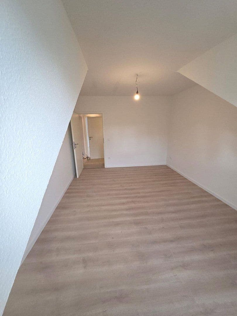 Pronájem bytu 2+1 45 m², Am Geisbusch 12, Duisburg, Severní Porýní-Vestfálsko Pronájem bytu 2+1 45 m², Am Geisbusch 12, Duisburg, Severní Porýní-Vestfálsko