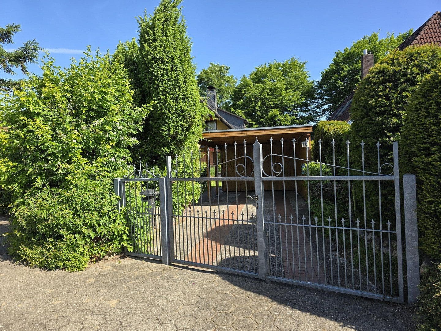 Prodej domu 171 m², pozemek 641 m², Buchenstieg 22, Hamburg, Hamburg Prodej domu 171 m², pozemek 641 m², Buchenstieg 22, Hamburg, Hamburg