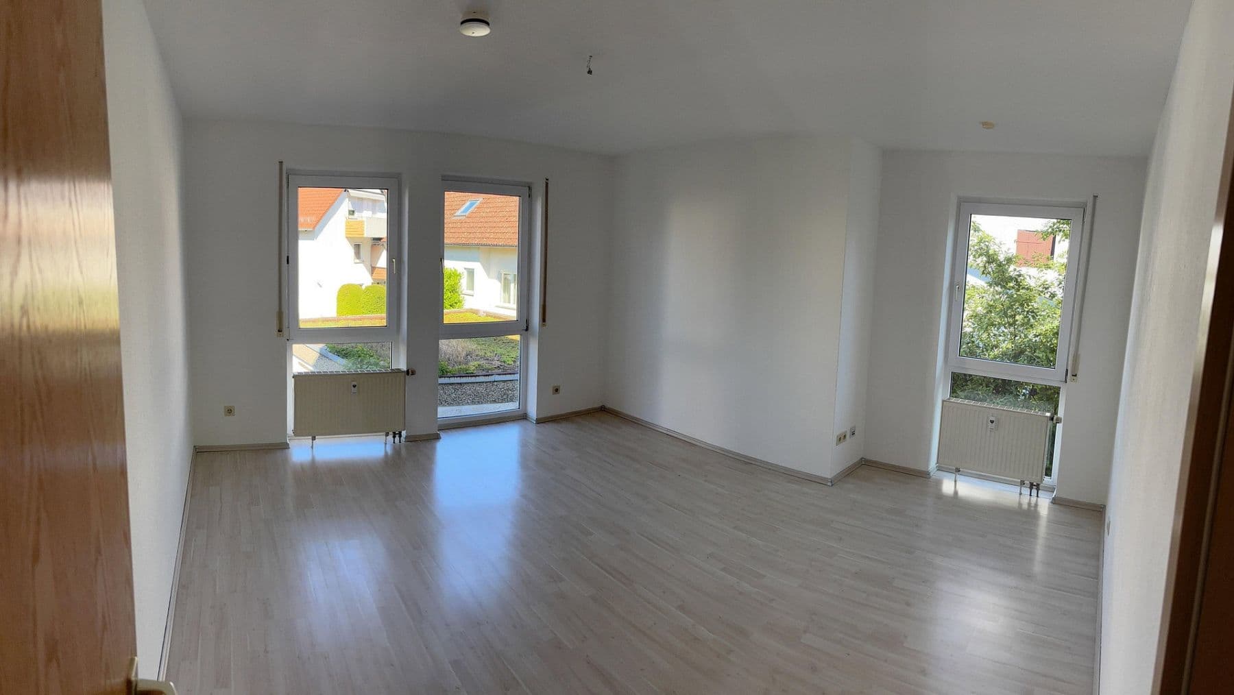 Prodej bytu 3+1 76 m², Weinstadt, Bádensko-Württembersko Prodej bytu 3+1 76 m², Weinstadt, Bádensko-Württembersko