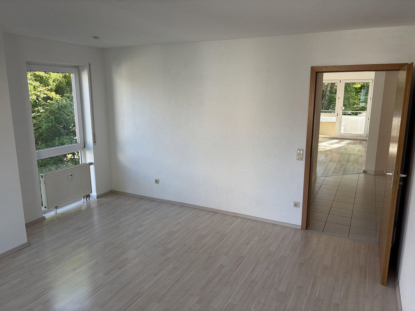 Prodej bytu 3+1 76 m², Weinstadt, Bádensko-Württembersko Prodej bytu 3+1 76 m², Weinstadt, Bádensko-Württembersko