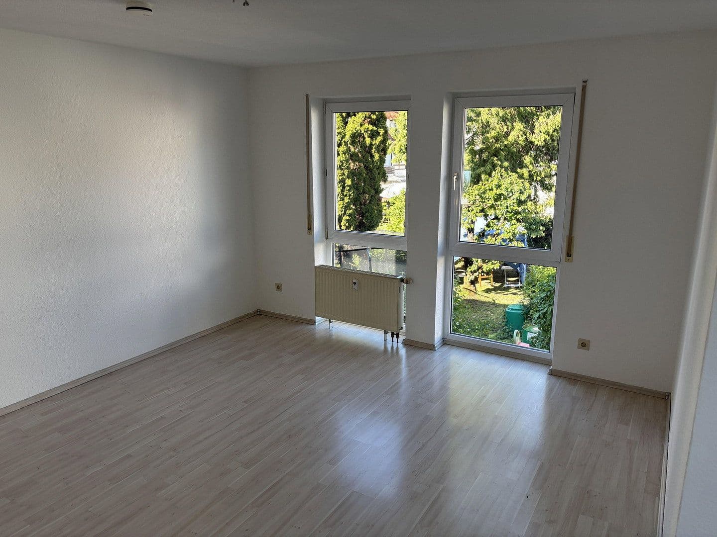 Prodej bytu 3+1 76 m², Weinstadt, Bádensko-Württembersko Prodej bytu 3+1 76 m², Weinstadt, Bádensko-Württembersko