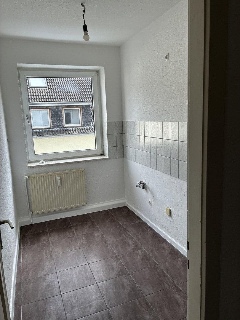 Pronájem bytu 2+1 47 m², Emilstr.7, Wuppertal, Severní Porýní-Vestfálsko Pronájem bytu 2+1 47 m², Emilstr.7, Wuppertal, Severní Porýní-Vestfálsko