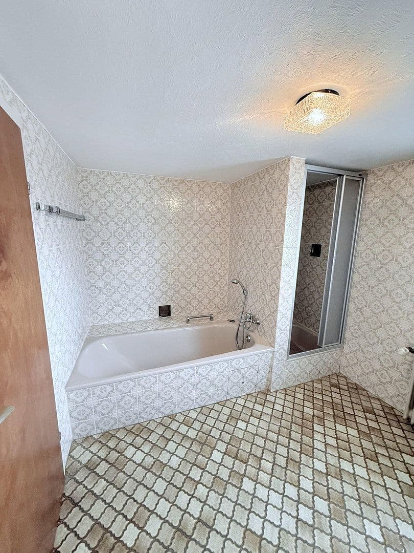 Prodej domu 145 m², pozemek 1.020 m², Erkelenz, Severní Porýní-Vestfálsko Prodej domu 145 m², pozemek 1.020 m², Erkelenz, Severní Porýní-Vestfálsko