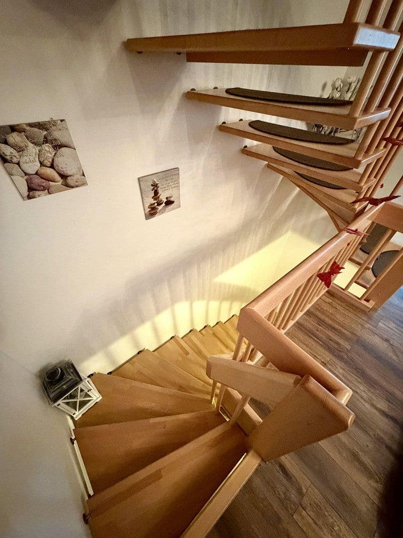 Prodej domu 128 m², pozemek 132 m², Landshut, Bavorsko Prodej domu 128 m², pozemek 132 m², Landshut, Bavorsko