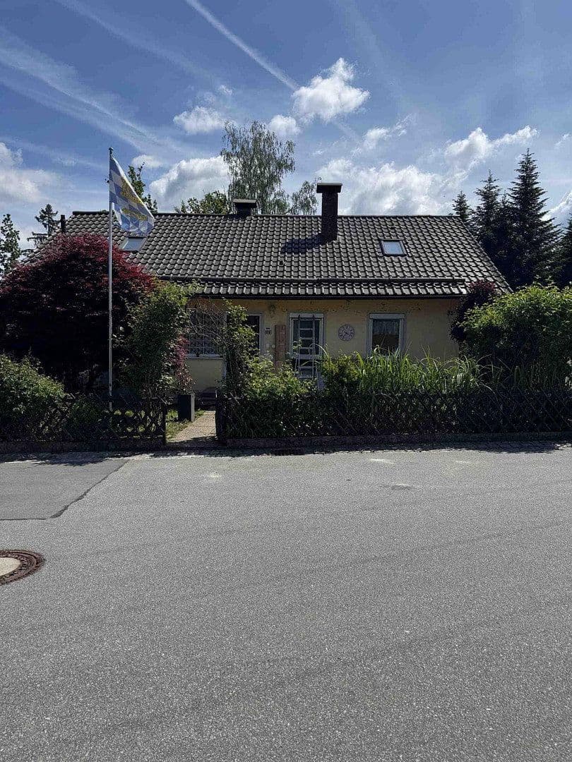 Pronájem bytu 3+1 88 m², Waldstraße 33, Salzweg, Bavorsko Pronájem bytu 3+1 88 m², Waldstraße 33, Salzweg, Bavorsko