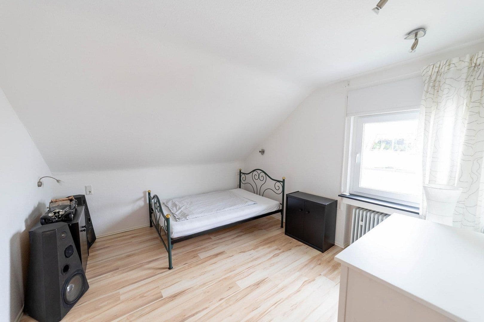 Prodej domu 320 m², pozemek 522 m², Remscheid, Severní Porýní-Vestfálsko Prodej domu 320 m², pozemek 522 m², Remscheid, Severní Porýní-Vestfálsko