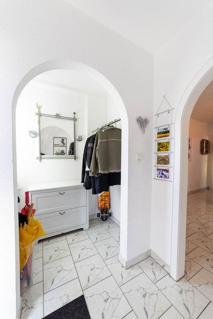 Prodej domu 320 m², pozemek 522 m², Remscheid, Severní Porýní-Vestfálsko Prodej domu 320 m², pozemek 522 m², Remscheid, Severní Porýní-Vestfálsko