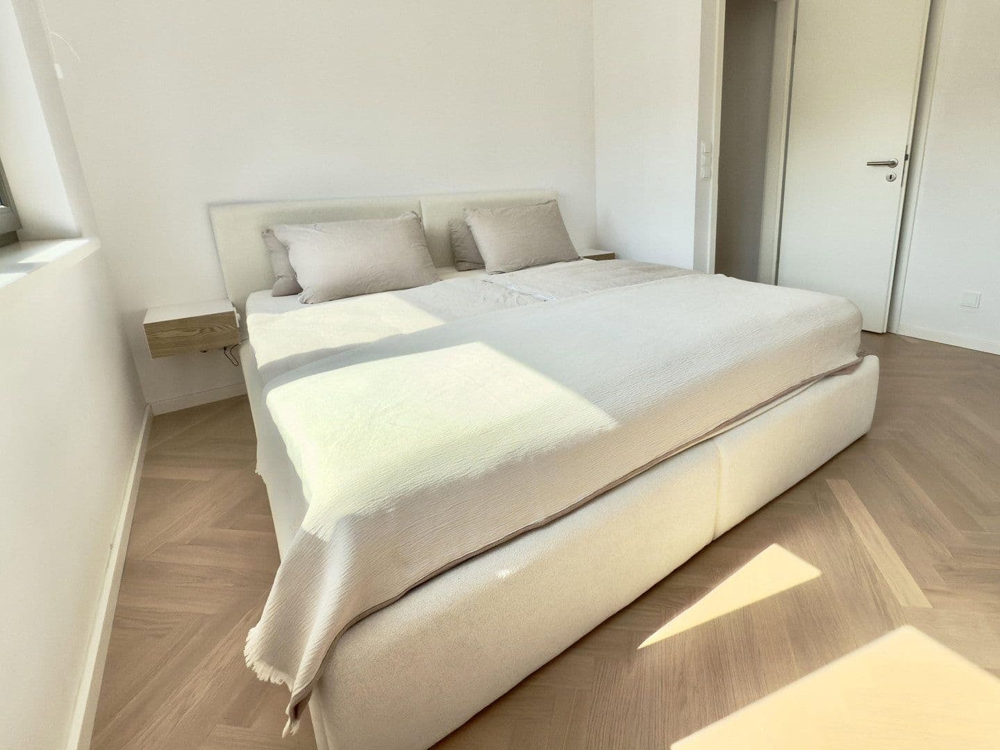 Pronájem bytu 4+kk 124 m², Hamburg, Hamburg Pronájem bytu 4+kk 124 m², Hamburg, Hamburg