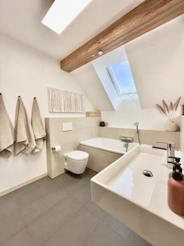 Pronájem bytu 4+kk 124 m², Hamburg, Hamburg Pronájem bytu 4+kk 124 m², Hamburg, Hamburg