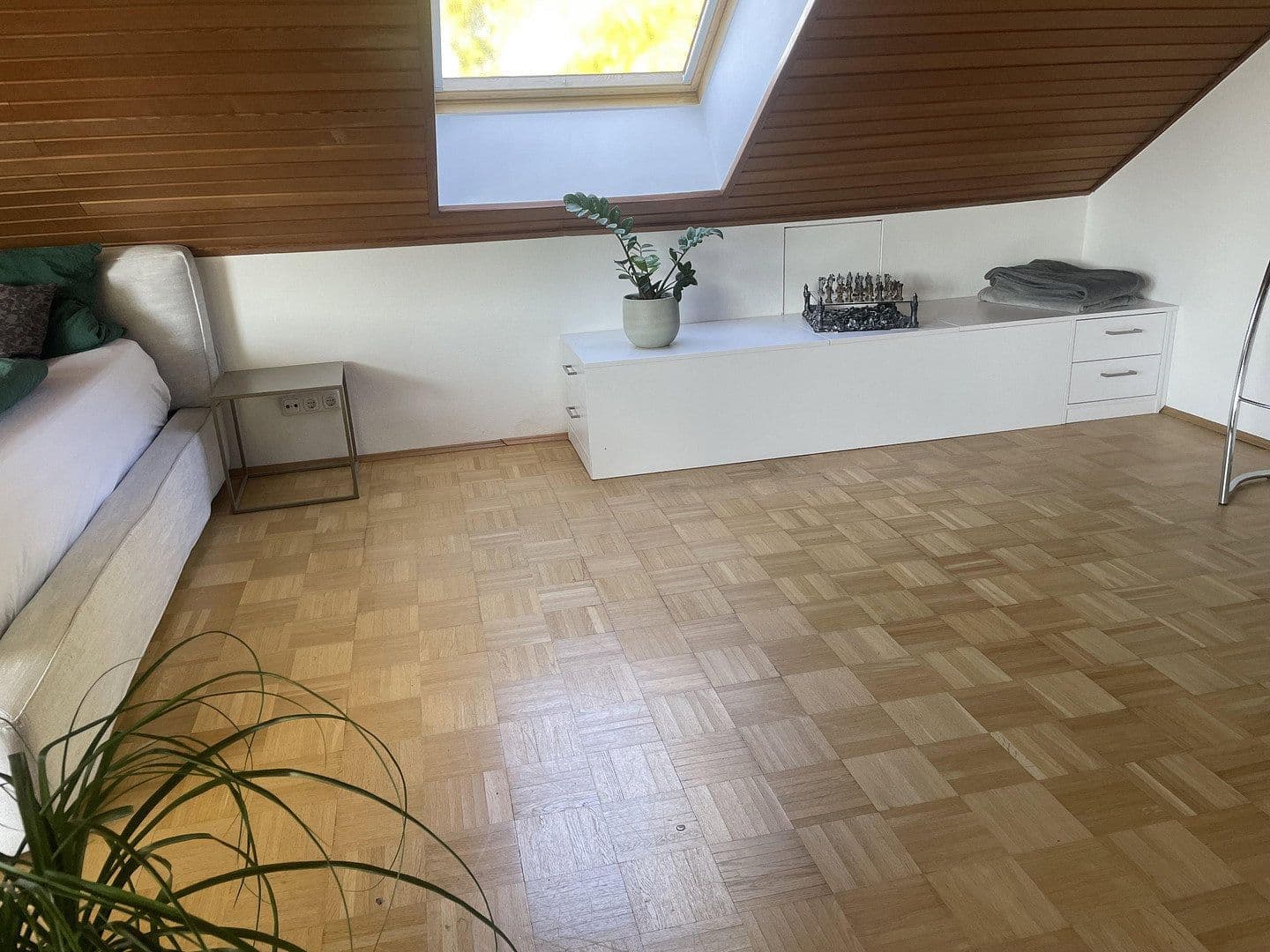 Pronájem bytu 157 m², Richard-Strauss-Straße 1, Pullach im Isartal, Bavorsko Pronájem bytu 157 m², Richard-Strauss-Straße 1, Pullach im Isartal, Bavorsko