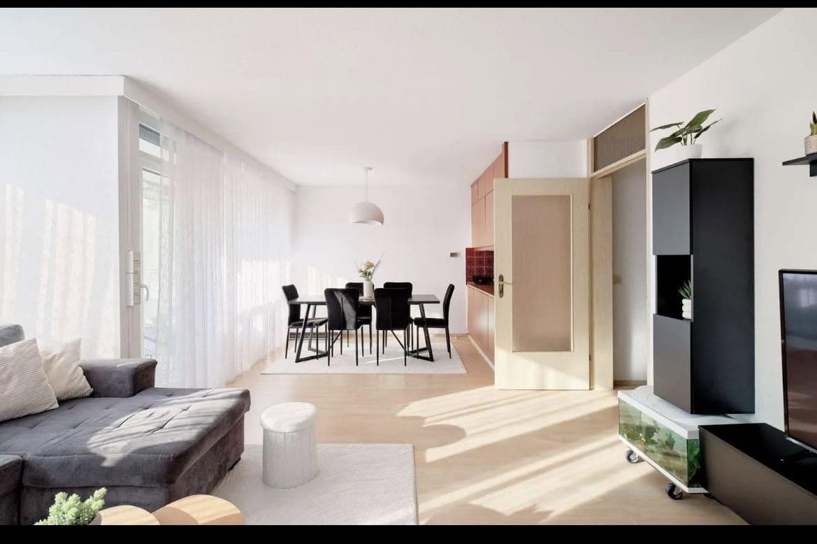 Pronájem bytu 2+kk 68 m², Salierstr. 36, Waiblingen, Bádensko-Württembersko Pronájem bytu 2+kk 68 m², Salierstr. 36, Waiblingen, Bádensko-Württembersko
