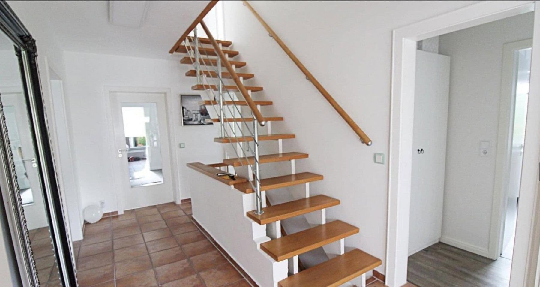 Prodej domu 155 m², pozemek 650 m², Henstedt-Ulzburg, Šlesvicko-Holštýnsko Prodej domu 155 m², pozemek 650 m², Henstedt-Ulzburg, Šlesvicko-Holštýnsko