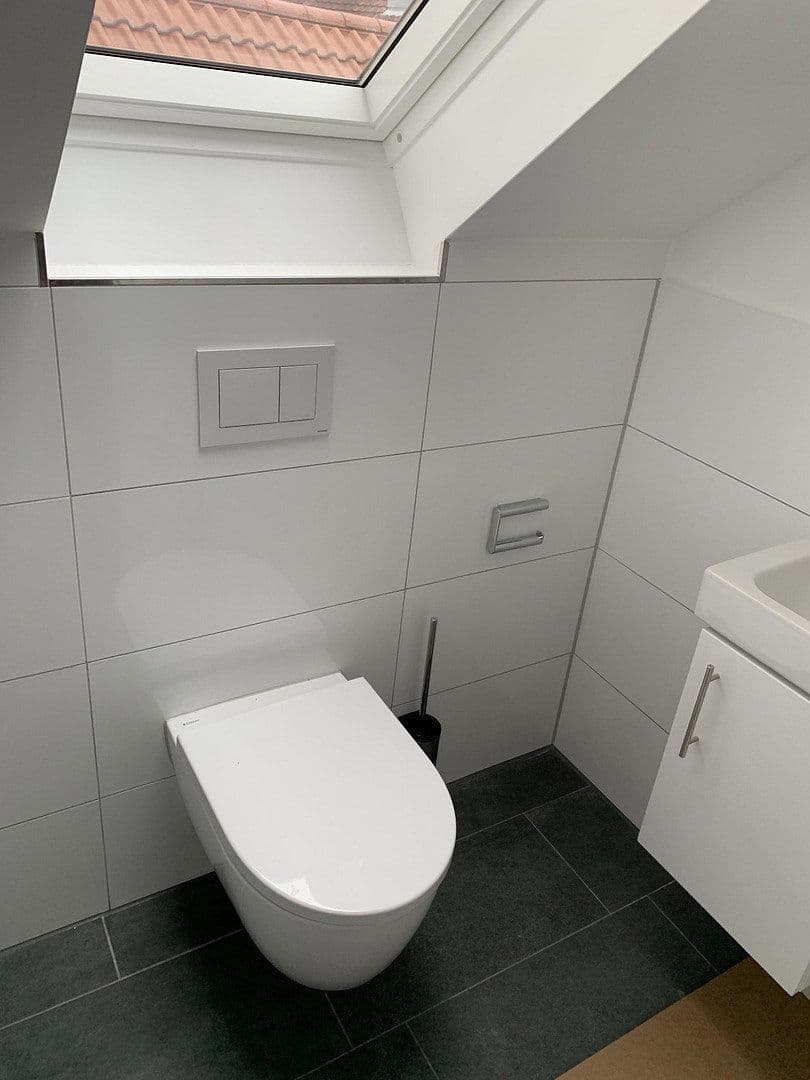 Prodej bytu 4+1 118 m², Eningen unter Achalm, Bádensko-Württembersko Prodej bytu 4+1 118 m², Eningen unter Achalm, Bádensko-Württembersko