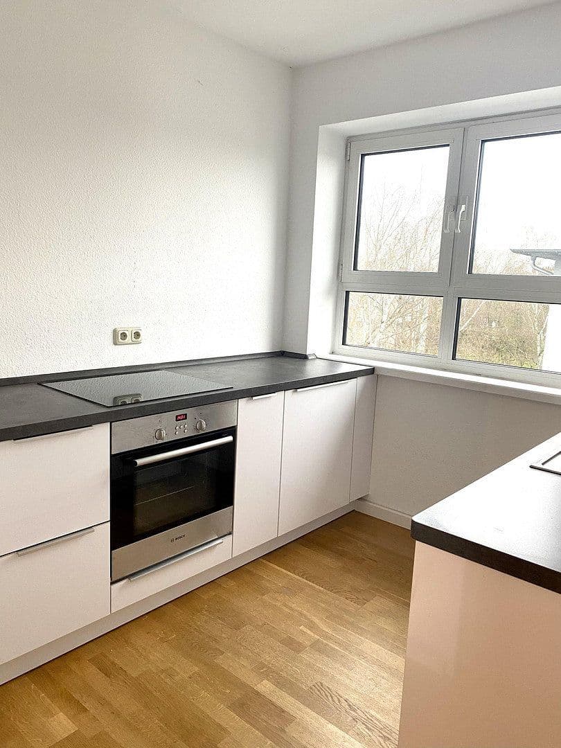 Pronájem bytu 2+1 50 m², Jugenheimer Str. 48a, Frankfurt am Main, Hessen Pronájem bytu 2+1 50 m², Jugenheimer Str. 48a, Frankfurt am Main, Hessen