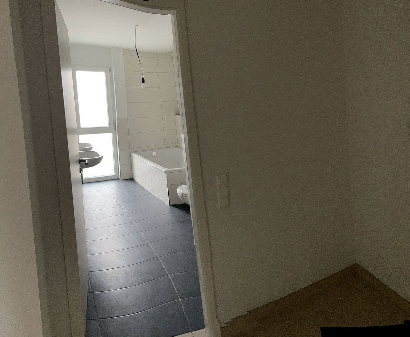Pronájem bytu 3+1 80 m², Bahnhofstraße 2b, Bad Schönborn, Bádensko-Württembersko Pronájem bytu 3+1 80 m², Bahnhofstraße 2b, Bad Schönborn, Bádensko-Württembersko