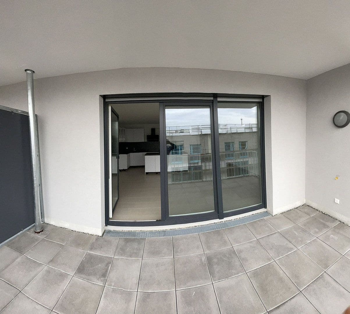 Pronájem bytu 3+1 80 m², Bahnhofstraße 2b, Bad Schönborn, Bádensko-Württembersko Pronájem bytu 3+1 80 m², Bahnhofstraße 2b, Bad Schönborn, Bádensko-Württembersko