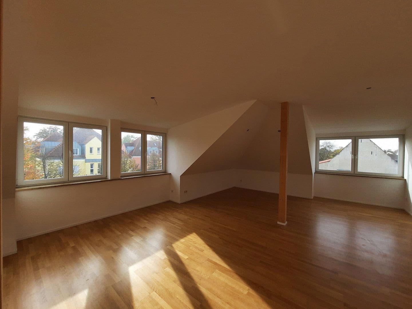 Pronájem bytu 2+kk 93 m², Haltmayrstraße, Ingolstadt, Bavorsko Pronájem bytu 2+kk 93 m², Haltmayrstraße, Ingolstadt, Bavorsko