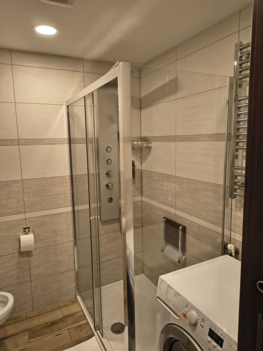 Pronájem bytu 2+kk 56 m², Pitterova, Praha, Praha Pronájem bytu 2+kk 56 m², Pitterova, Praha, Praha
