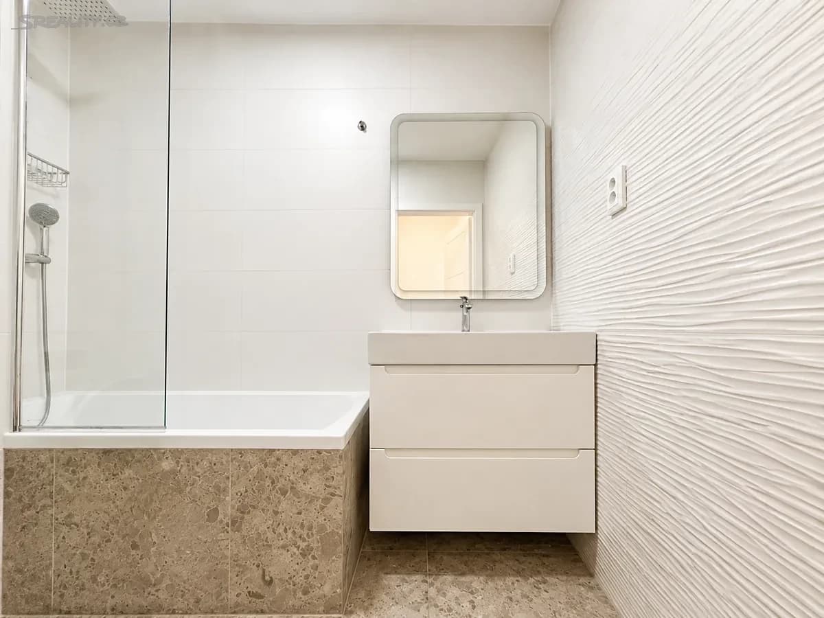 Pronájem bytu 3+kk 65 m², Slévačská, Praha, Praha Pronájem bytu 3+kk 65 m², Slévačská, Praha, Praha