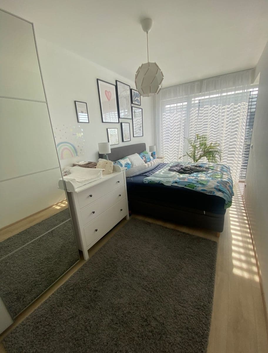 Pronájem bytu 2+kk 60 m², Emy Destinové, Jinočany, Středočeský kraj Pronájem bytu 2+kk 60 m², Emy Destinové, Jinočany, Středočeský kraj