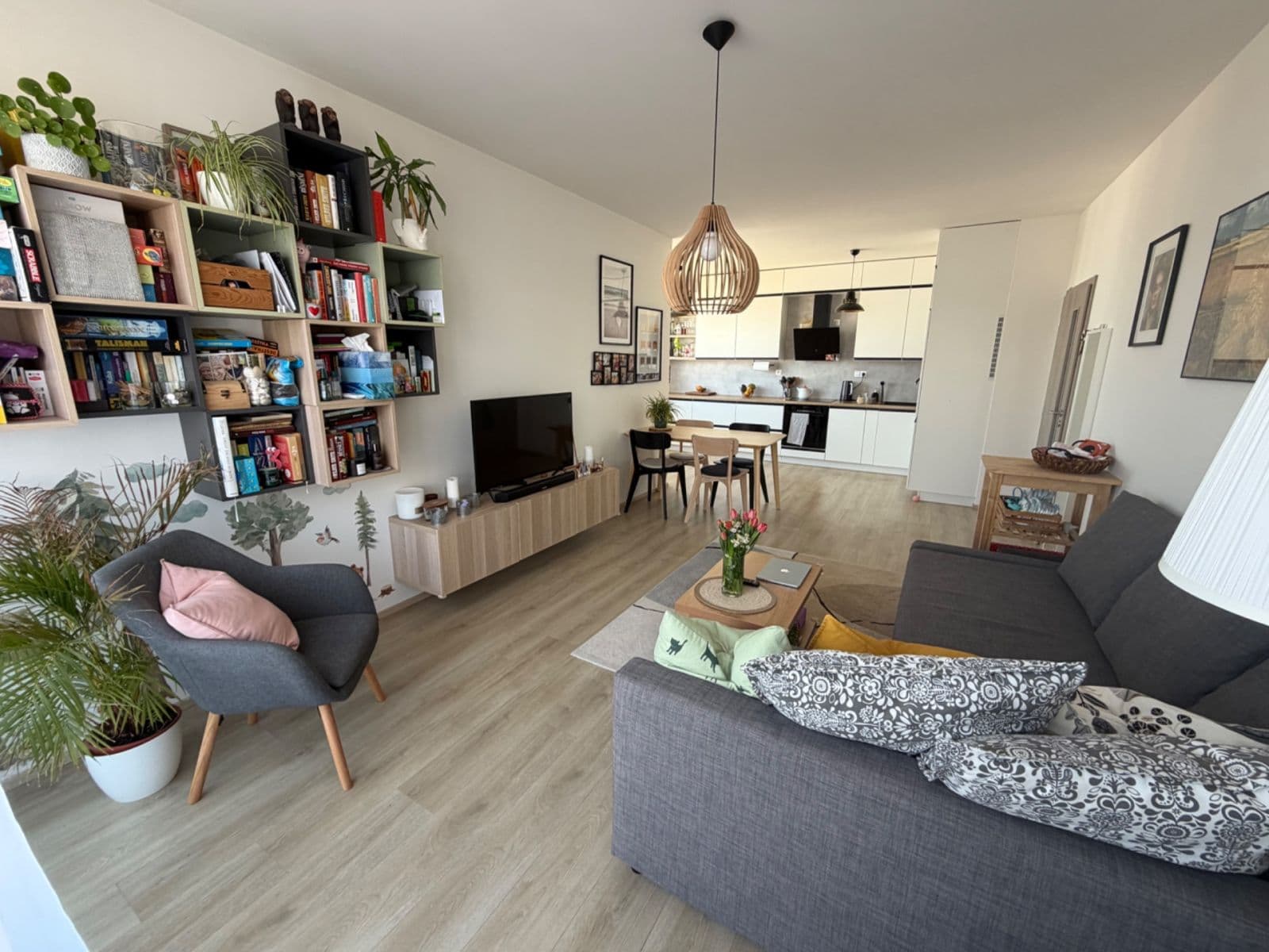 Pronájem bytu 2+kk 60 m², Emy Destinové, Jinočany, Středočeský kraj Pronájem bytu 2+kk 60 m², Emy Destinové, Jinočany, Středočeský kraj