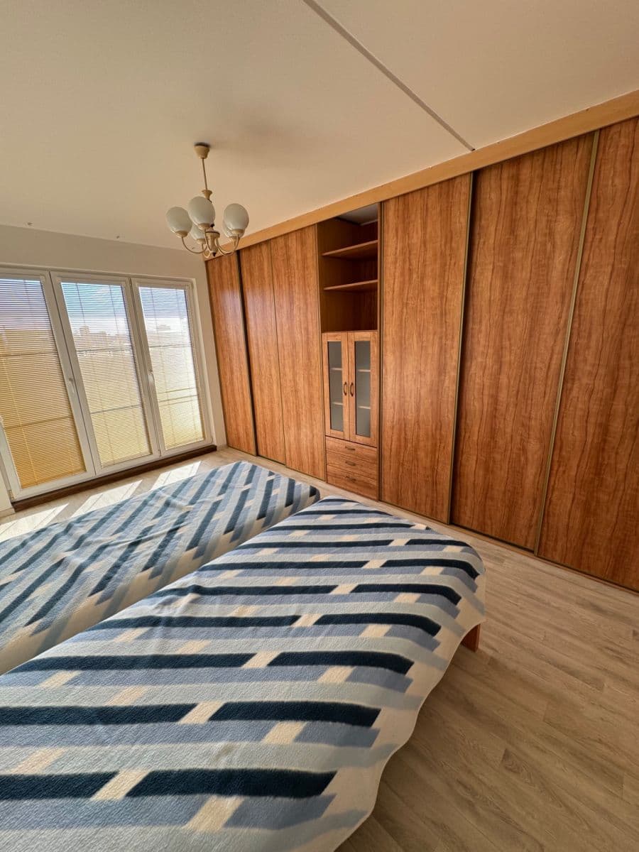Pronájem bytu 2+kk 49 m², K Nemocnici, Cheb, Karlovarský kraj Pronájem bytu 2+kk 49 m², K Nemocnici, Cheb, Karlovarský kraj