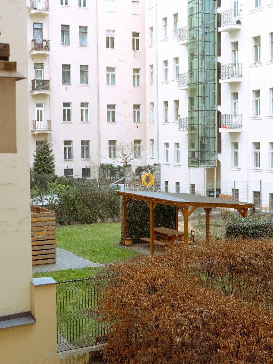 Prodej bytu 2+1 82 m², Janáčkovo nábřeží, Praha, Praha Prodej bytu 2+1 82 m², Janáčkovo nábřeží, Praha, Praha