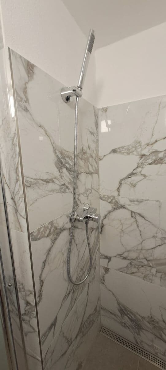 Pronájem bytu Garsoniéra 20 m², Slezákova, Brno, Jihomoravský kraj Pronájem bytu Garsoniéra 20 m², Slezákova, Brno, Jihomoravský kraj