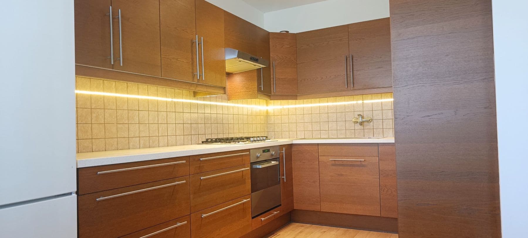 Prodej bytu 3+kk 70 m², Nad Stadionem, Králův Dvůr, Středočeský kraj Prodej bytu 3+kk 70 m², Nad Stadionem, Králův Dvůr, Středočeský kraj