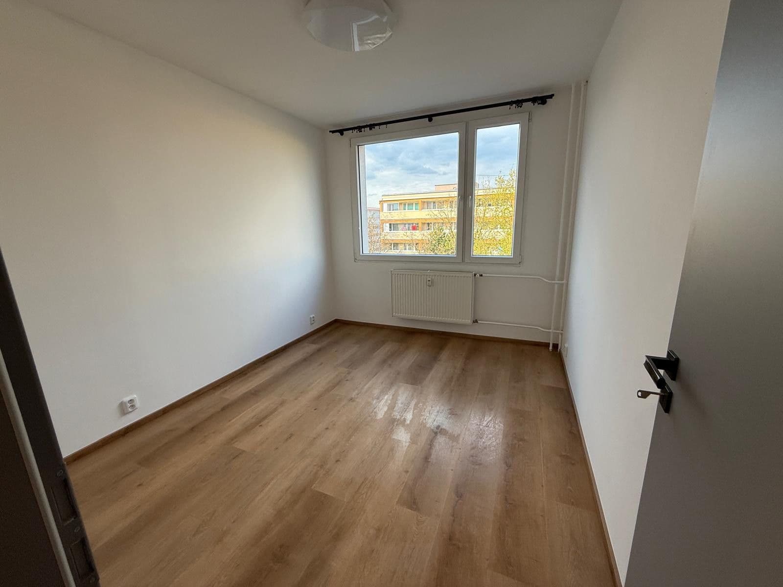 Pronájem bytu 3+kk 72 m², Moravcova, Kolín, Středočeský kraj Pronájem bytu 3+kk 72 m², Moravcova, Kolín, Středočeský kraj