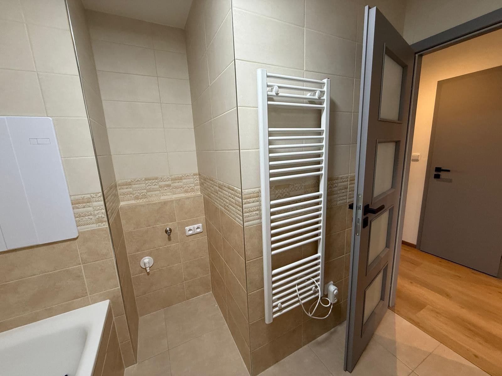 Pronájem bytu 3+kk 72 m², Moravcova, Kolín, Středočeský kraj Pronájem bytu 3+kk 72 m², Moravcova, Kolín, Středočeský kraj