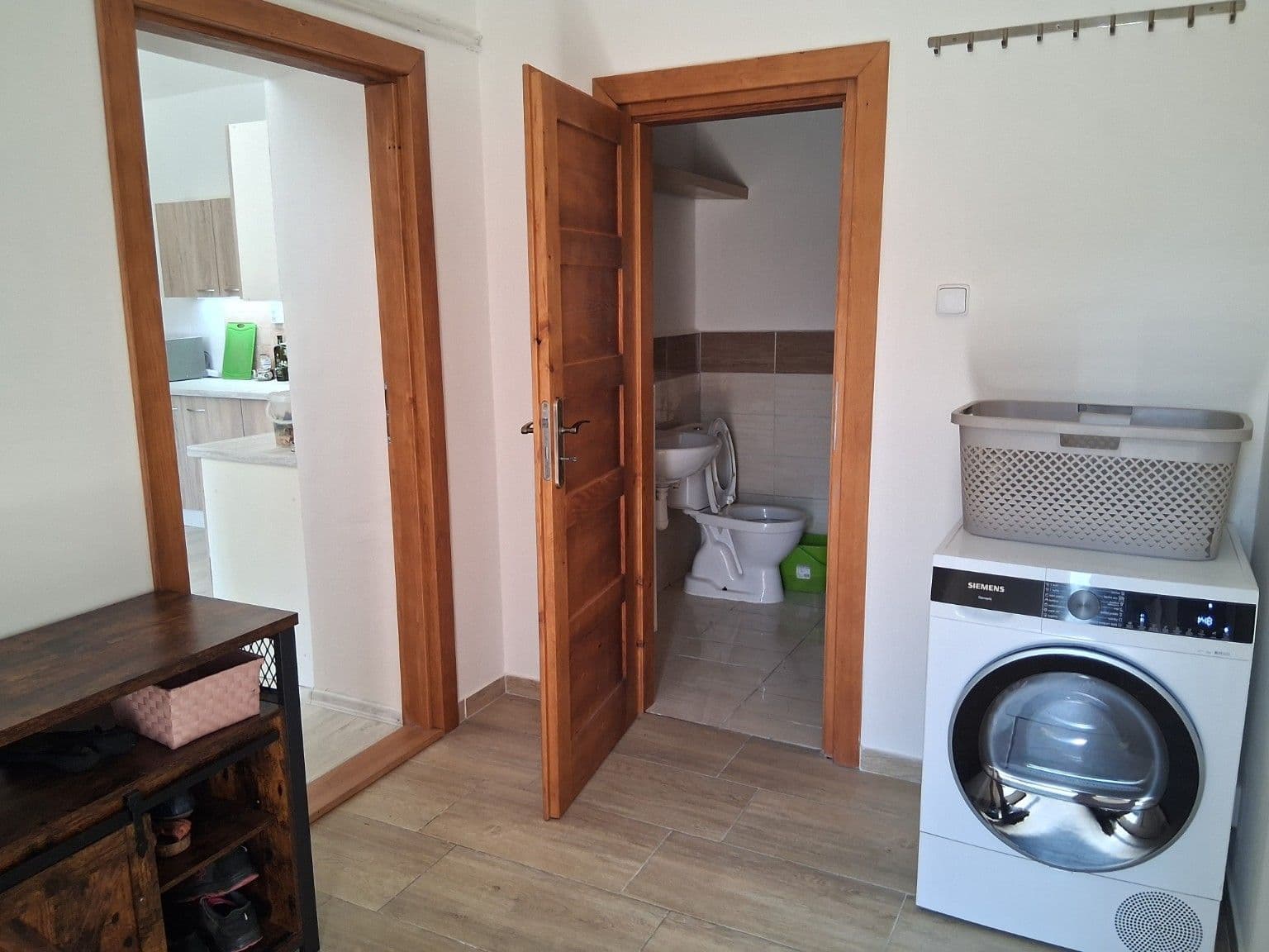 Prodej domu 122 m², pozemek 1.725 m², Pyšely, Středočeský kraj Prodej domu 122 m², pozemek 1.725 m², Pyšely, Středočeský kraj