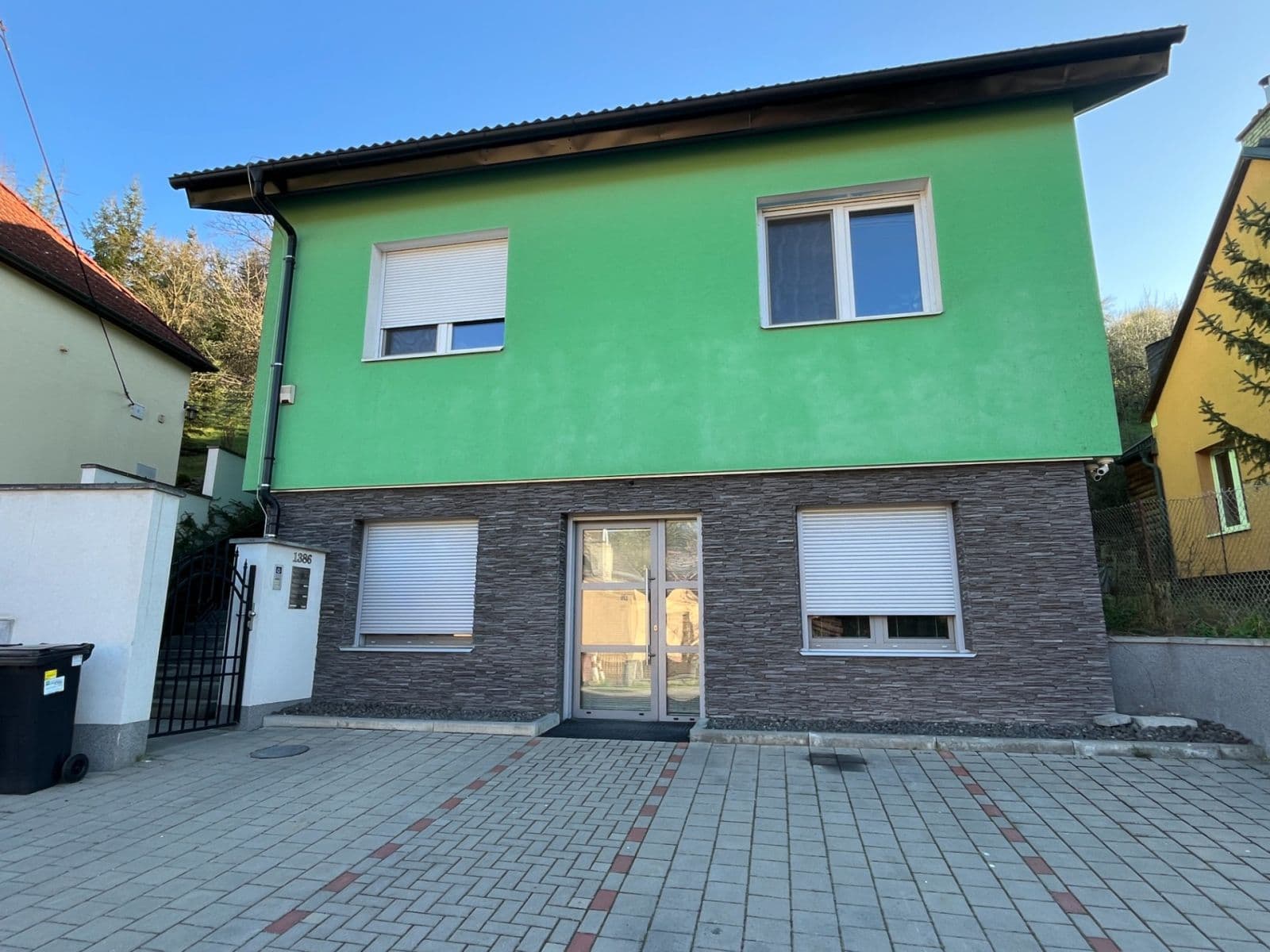 Pronájem bytu 2+1 87 m², Klabalská I, Zlín, Zlínský kraj Pronájem bytu 2+1 87 m², Klabalská I, Zlín, Zlínský kraj