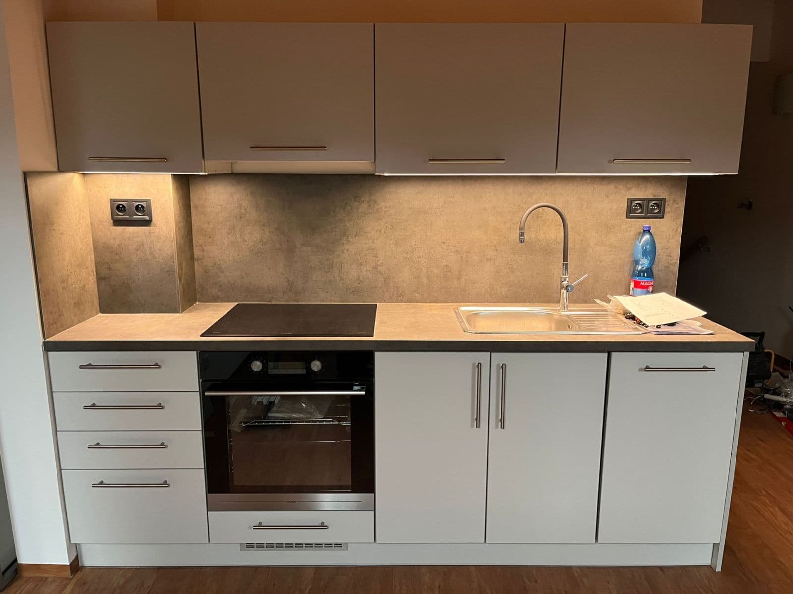 Pronájem bytu 2+1 87 m², Klabalská I, Zlín, Zlínský kraj Pronájem bytu 2+1 87 m², Klabalská I, Zlín, Zlínský kraj