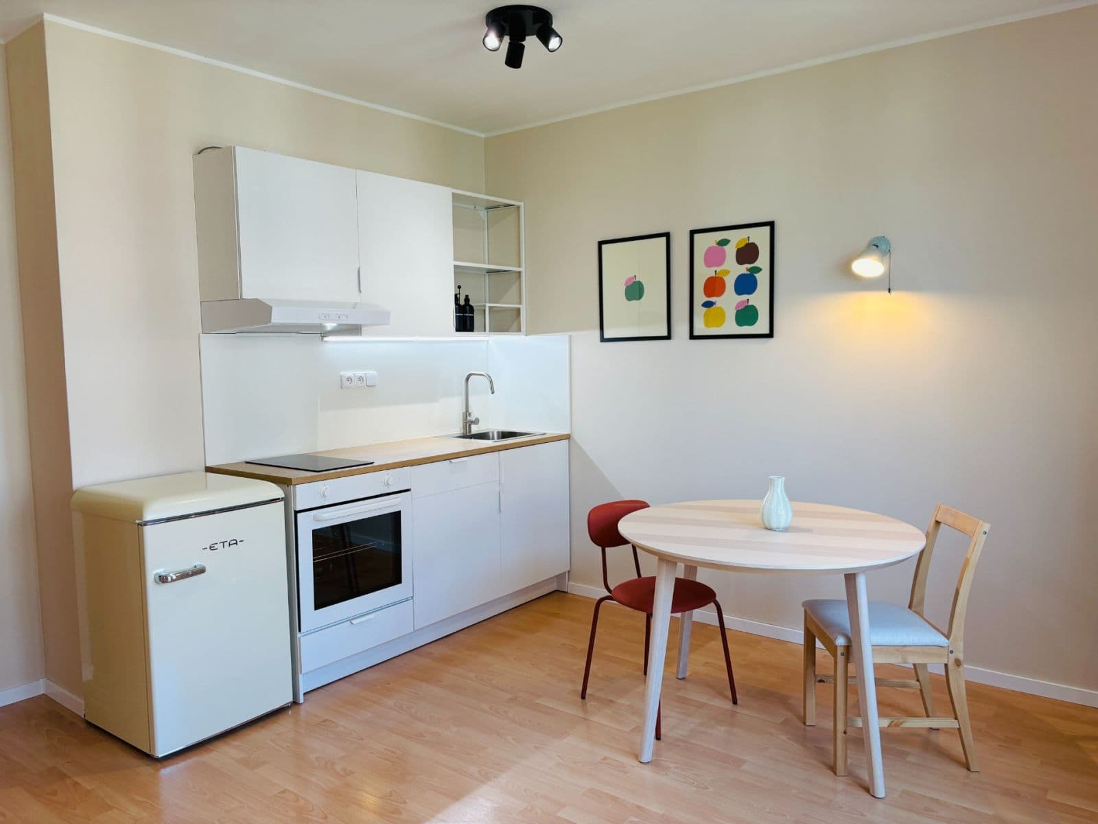 Pronájem bytu 1+kk 33 m², Mattioliho, Praha, Praha Pronájem bytu 1+kk 33 m², Mattioliho, Praha, Praha