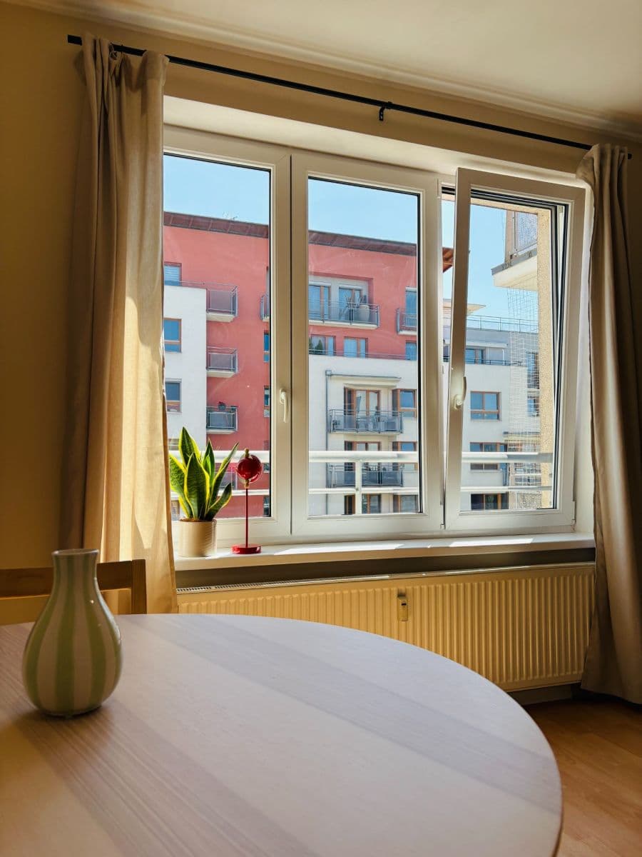 Pronájem bytu 1+kk 33 m², Mattioliho, Praha, Praha Pronájem bytu 1+kk 33 m², Mattioliho, Praha, Praha