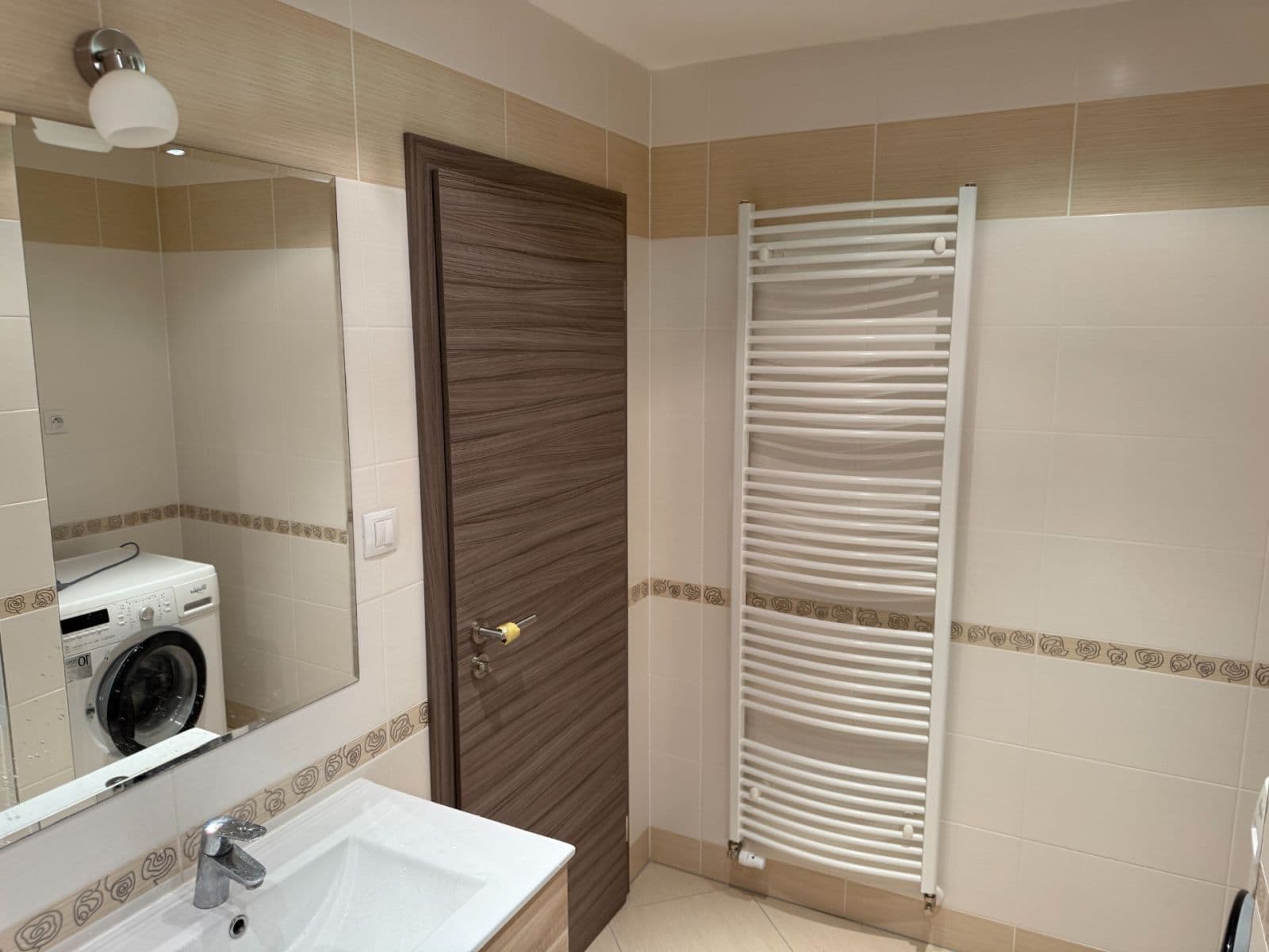 Prodej bytu 2+kk 64 m², V Háji, Praha, Praha Prodej bytu 2+kk 64 m², V Háji, Praha, Praha